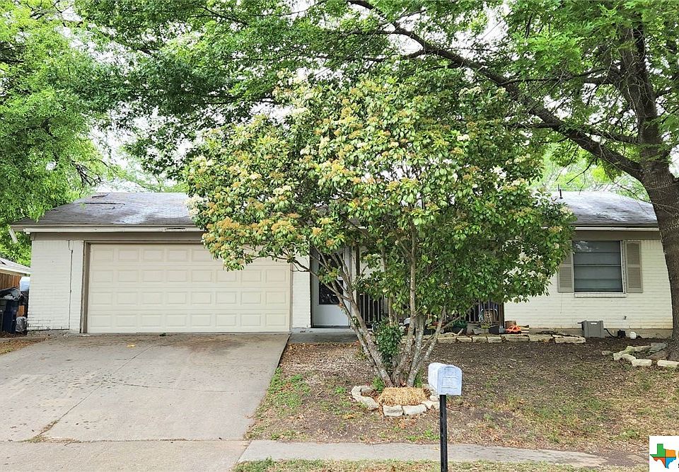 1st image of 1501 Little St