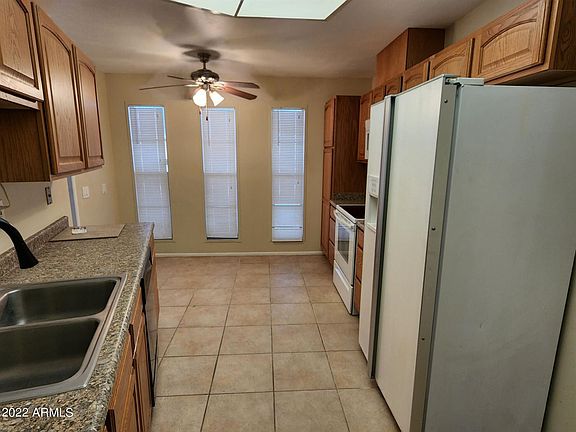 3rd image of 16606 N Desert Holly Dr