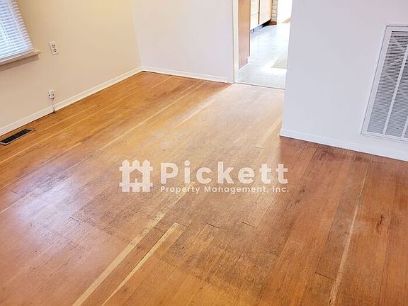 4th image of 1009 13th St