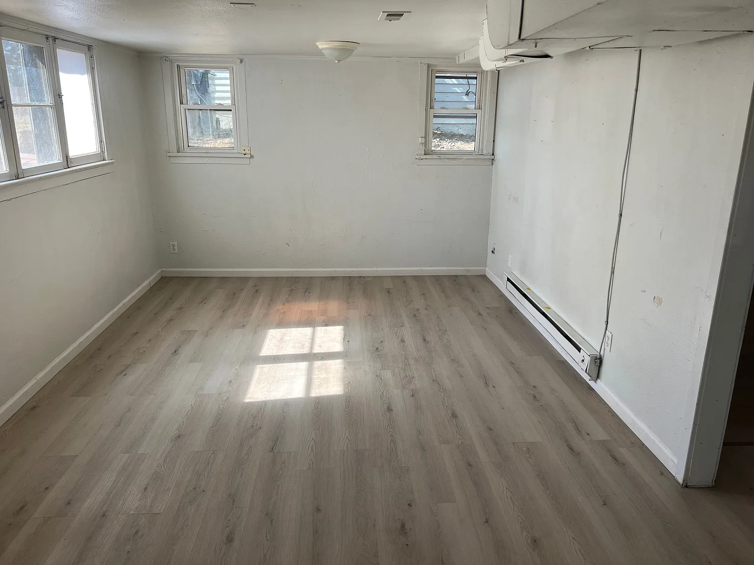 2329 W 9th St — Photo 3