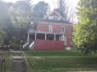 31 W University St, Alfred, NY