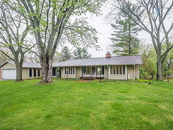 2nd image of 1475 Warrington Dr