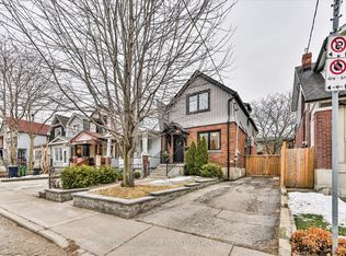 257 Lumsden Ave, Toronto, ON M4C 2K7