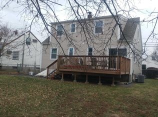 69 Green Tree Rd, Clifton, NJ 07013