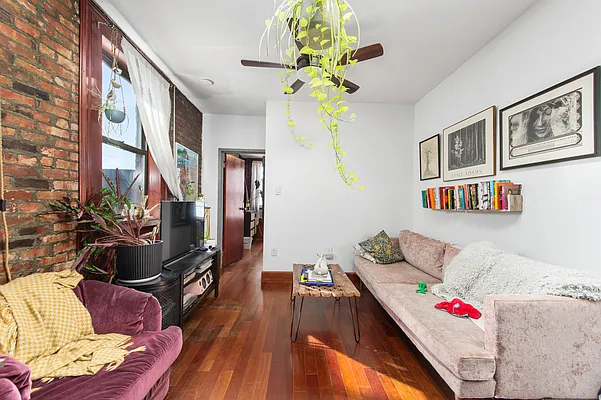 Rented by Compass | media 8