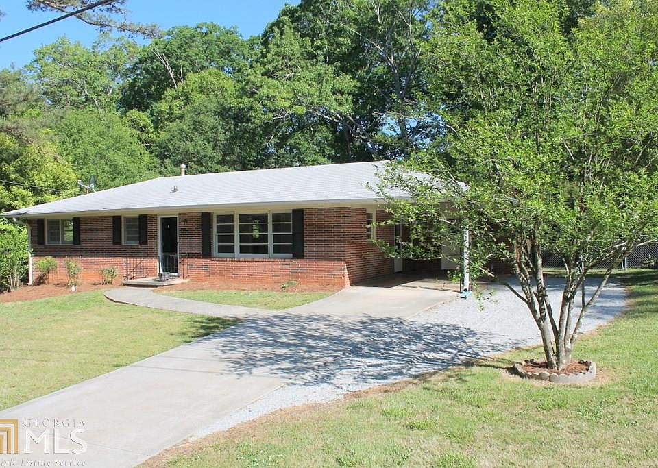 1st image of 66 Meadowbrook Dr