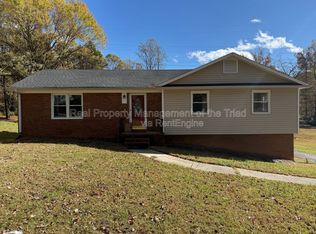 2563 Wood Valley Rd, Winston Salem, NC 27106