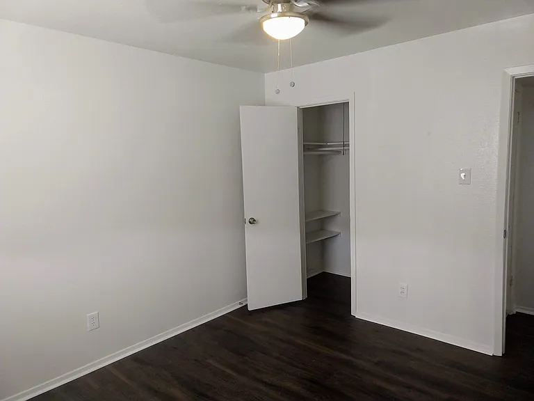 Bedroom #1