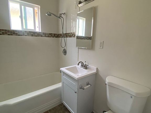 2nd image of 3959-63 Illinois St #3959.5