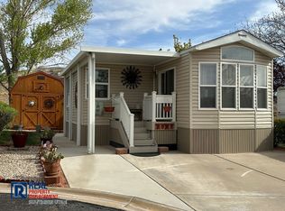 41 N Volcano, Hurricane, UT 84737