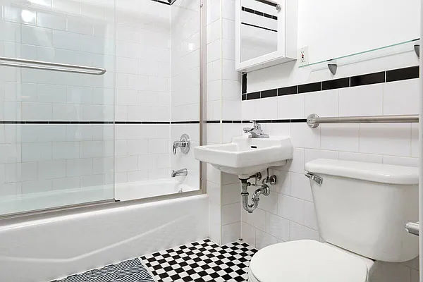 Rented by Dream Space Realty | media 17