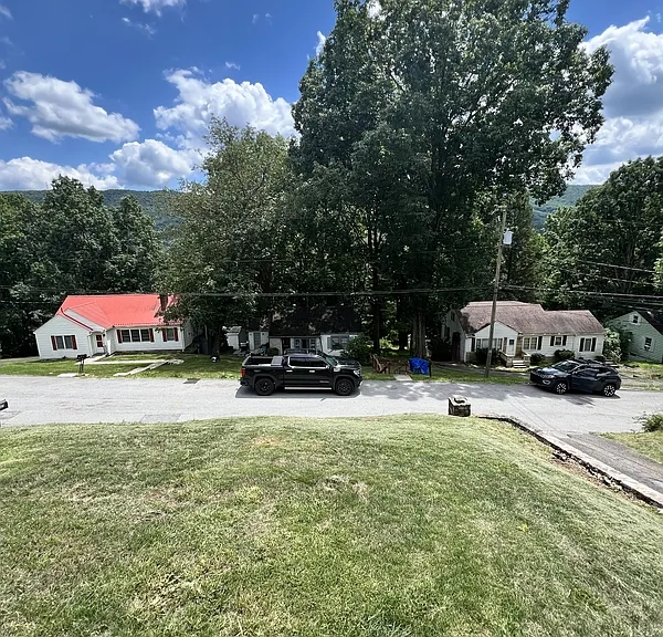 1219 East Dr — Photo 9