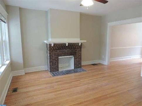 4th image of 118 W 20th St
