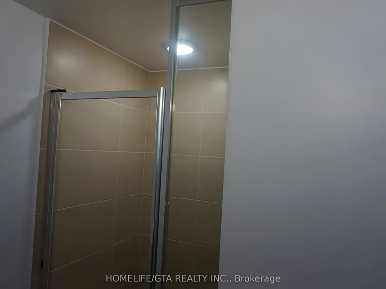 275 Village Green Sq #1522 — Photo 19