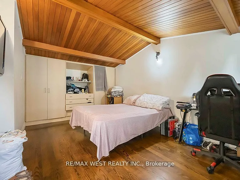 11 Duval Dr — Photo 22
