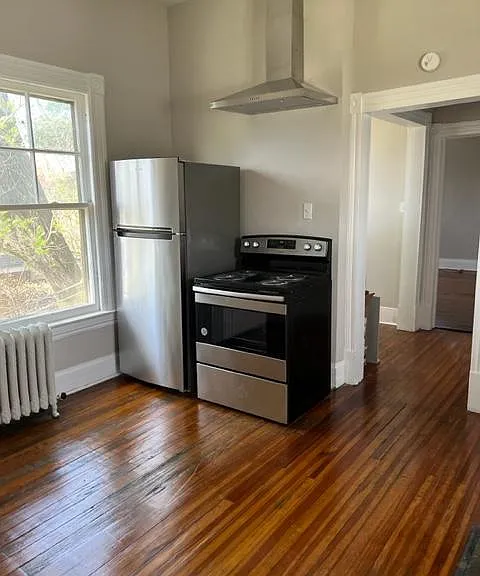 604 Mountain Ave SW #4 — Photo 7