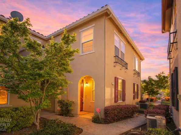 8430 Crystal Walk Cir #65, Elk Grove, CA 95758