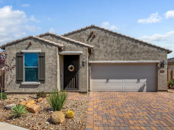 3048 W THORN TREE Drive, Phoenix, AZ 85085