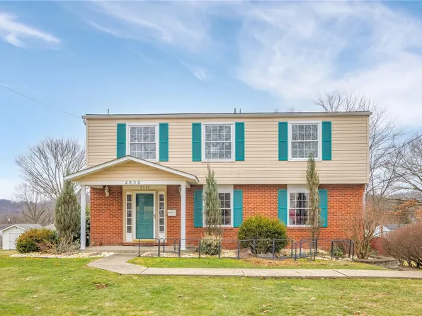 2532 Braddock Dr, New Kensington, PA 15068