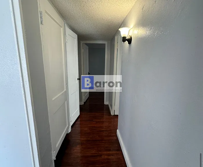 1505 N Adams St — Photo 5