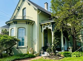 321 N Harrison St, Rushville, IN 46173