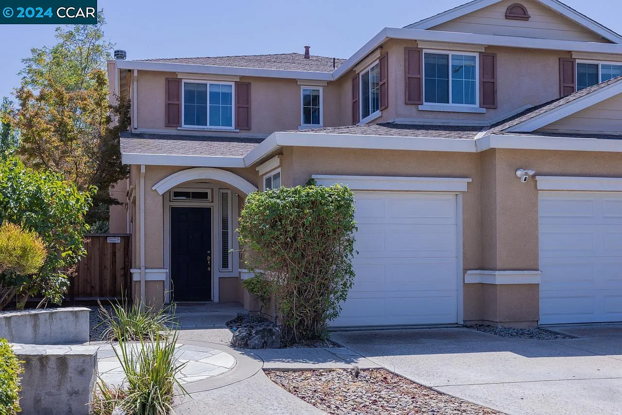 2452 Angora Ct photo 1