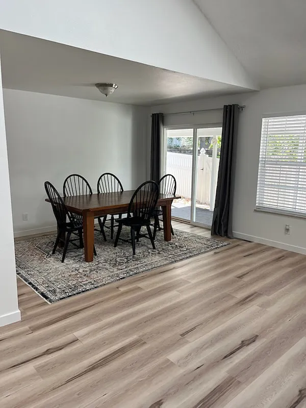 3 bed, 2.5 bath, 1633 sqft, $2,250 — Photo 4