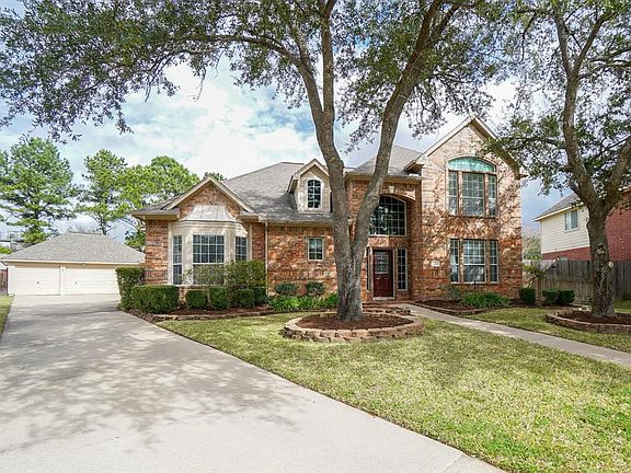 2nd image of 19114 E Larah Ln