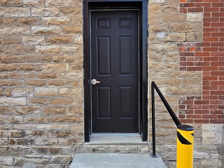 330 Victoria St N #7 — Photo 22