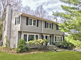 1 James Rd, Mount Kisco, NY 10549