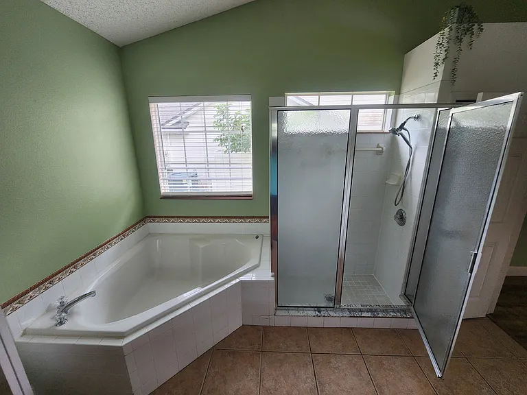1415 Bent Oaks Blvd — Photo 8