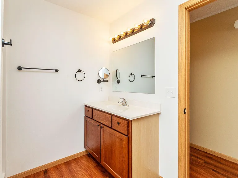 209 S Cottonwood St — Photo 12