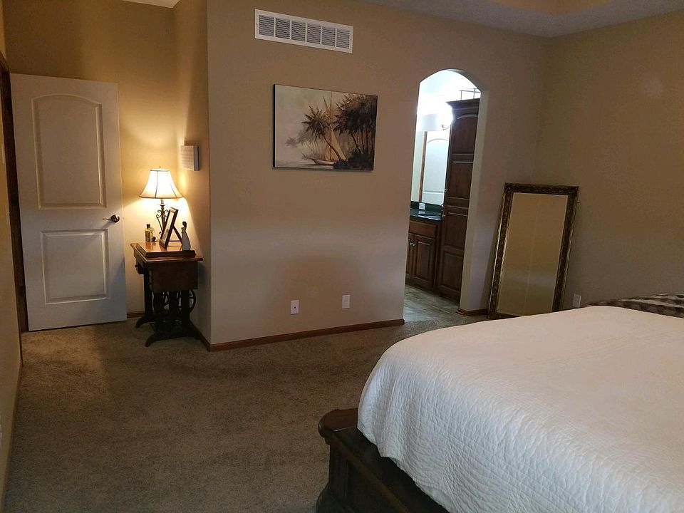 1st image of 4303 N 174th Ave