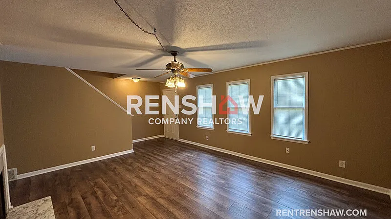 3 bed, 2.0 bath, 1670 sqft, $1,390 — Photo 3
