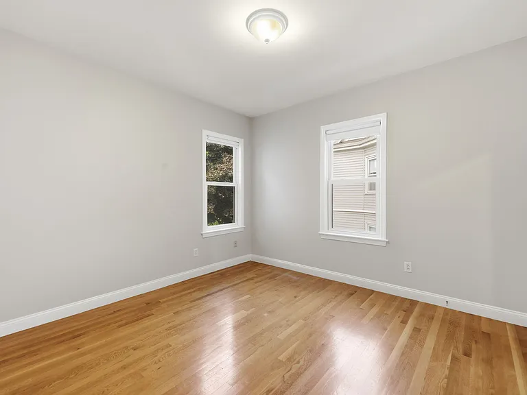 7 Park Ave #7 — Photo 9
