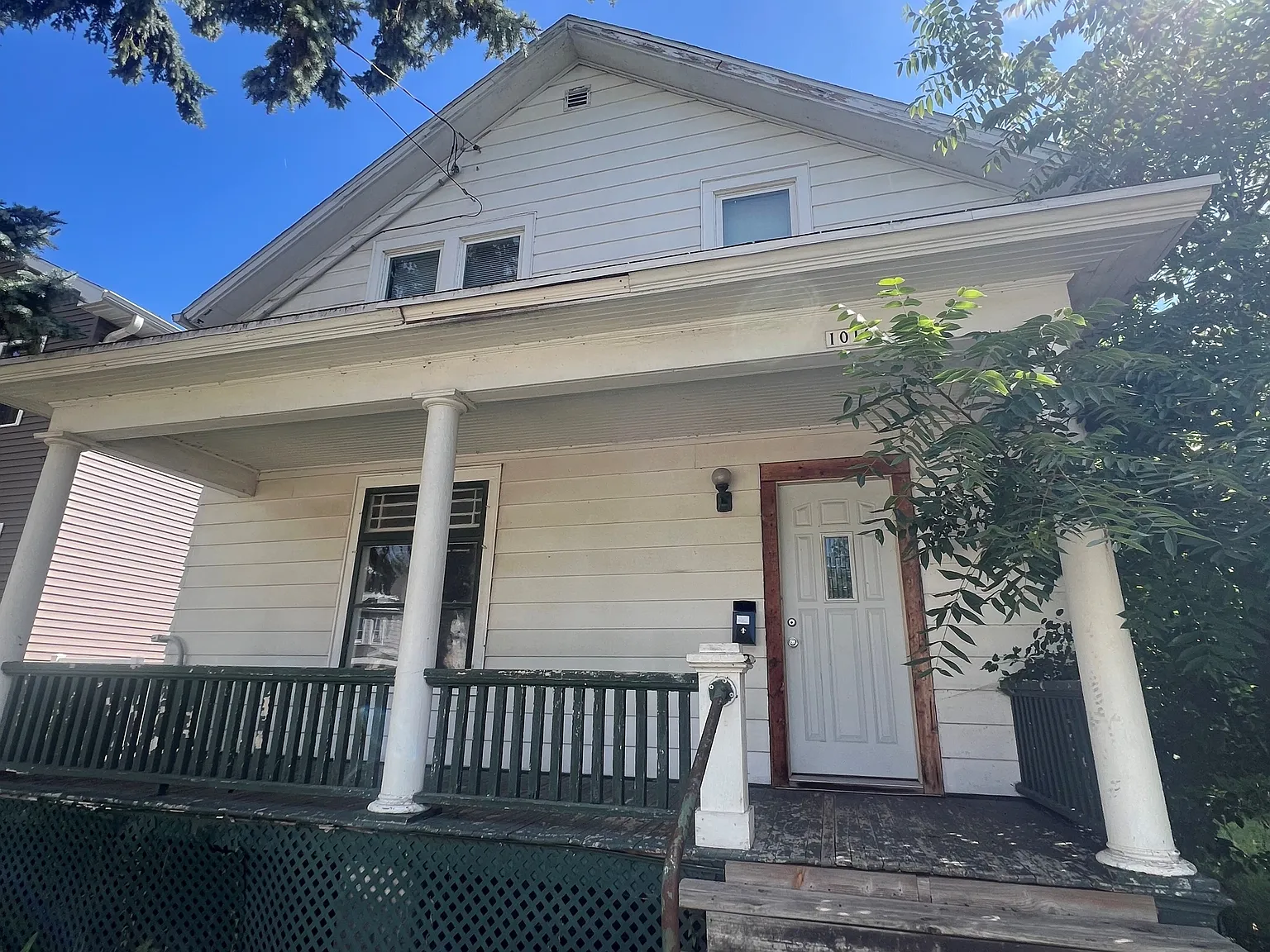 1010 Wisconsin Street - - — Photo 1