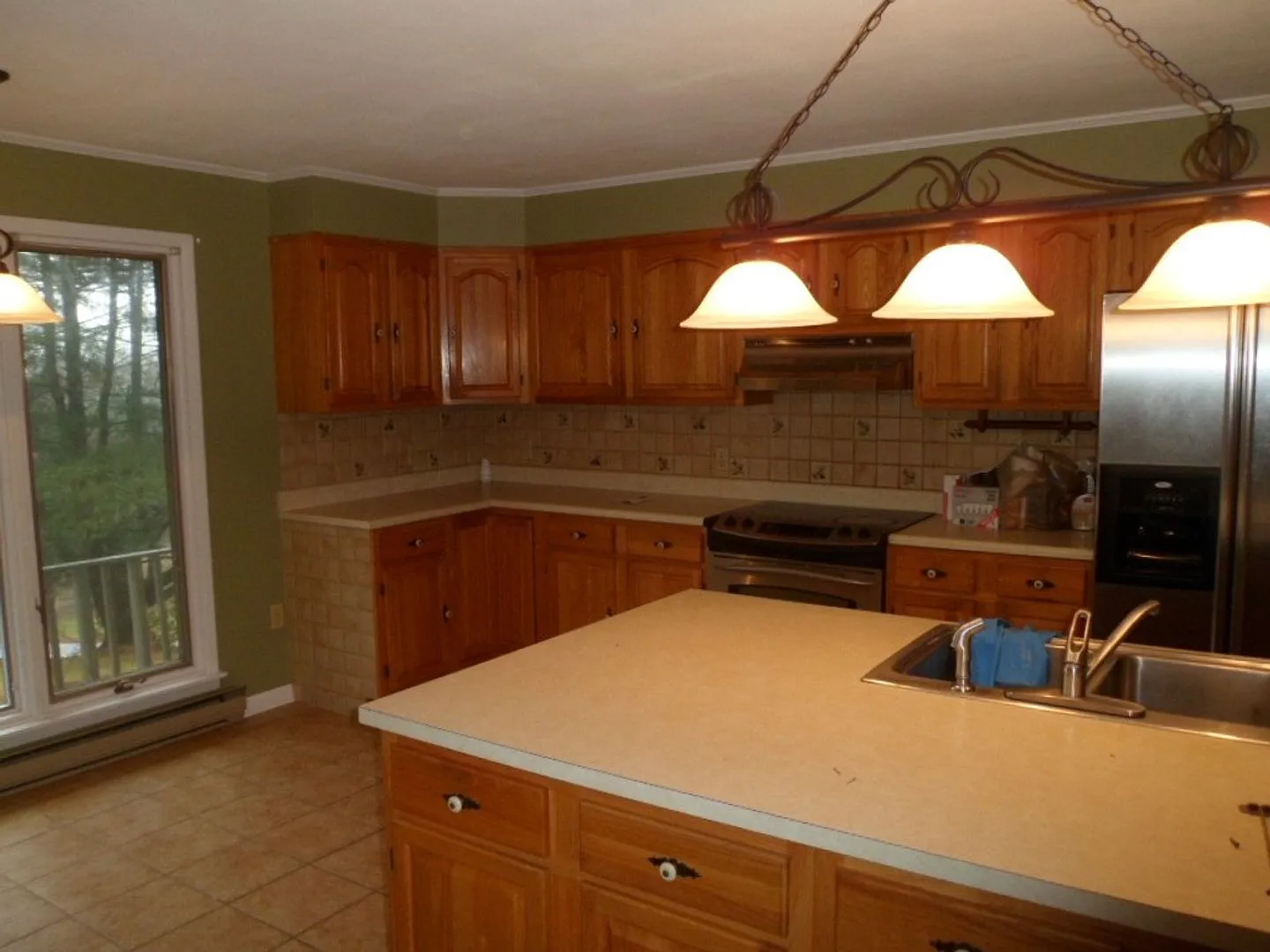 Family Home — Photo 4
