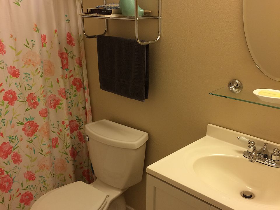 1st image of 3301 Hemingway Dr