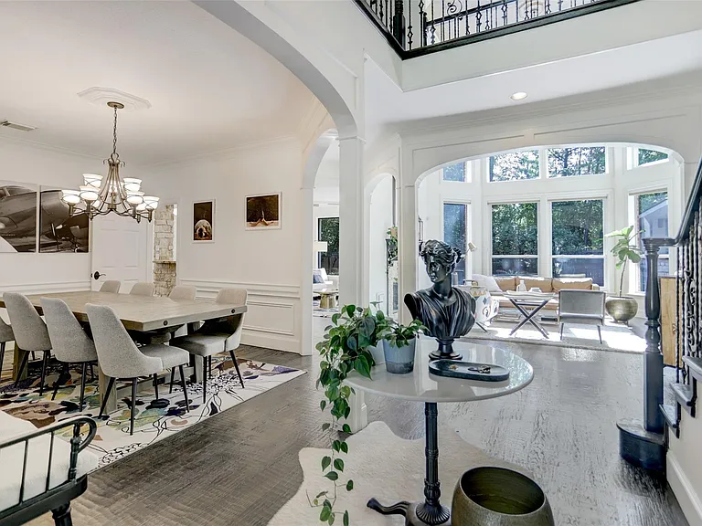 14 Twilight Glen Ct — Photo 3