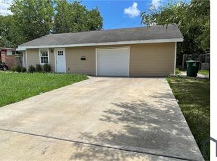 8355 Glencrest St, Houston, TX 77061