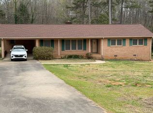 316 Revels Rd, Chesnee, SC 29323