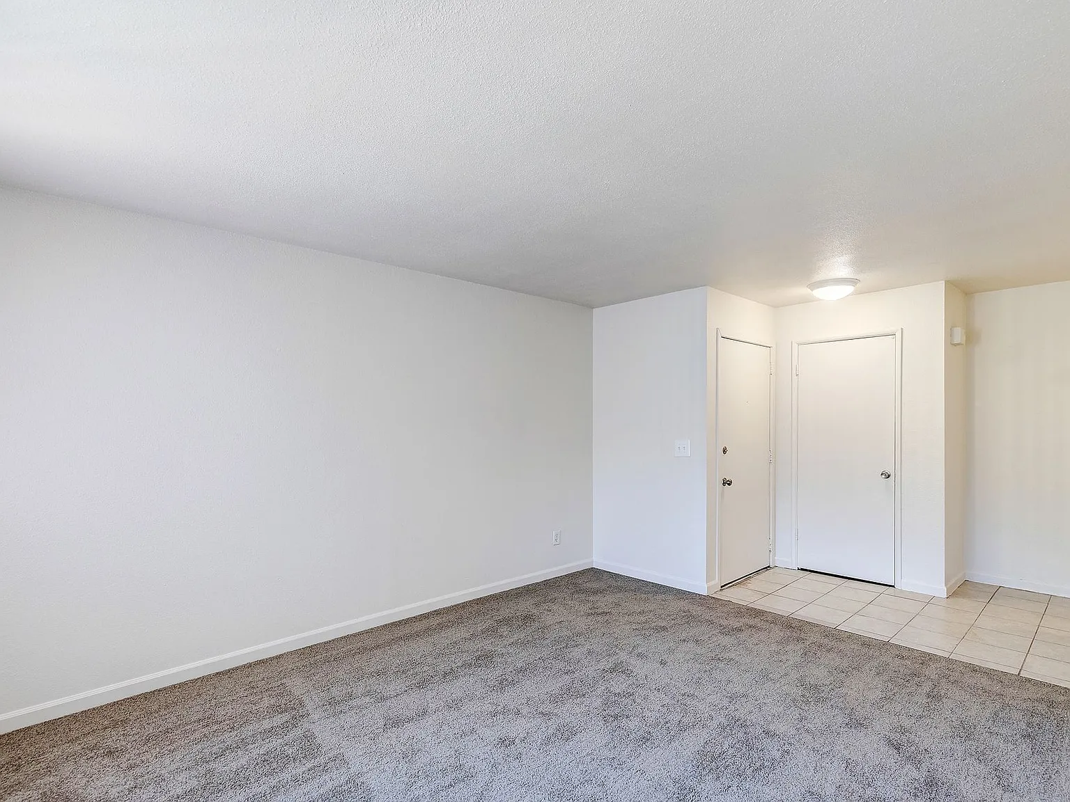 Countrywood Apartments — Photo 3