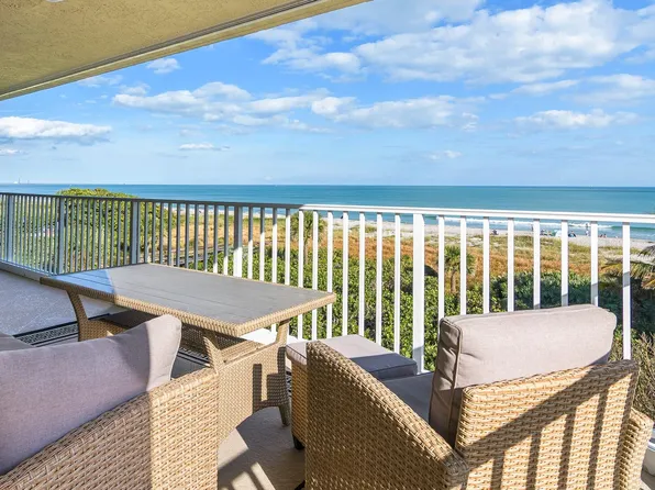 555 Harrison Ave APT 406, Cape Canaveral, FL 32920
