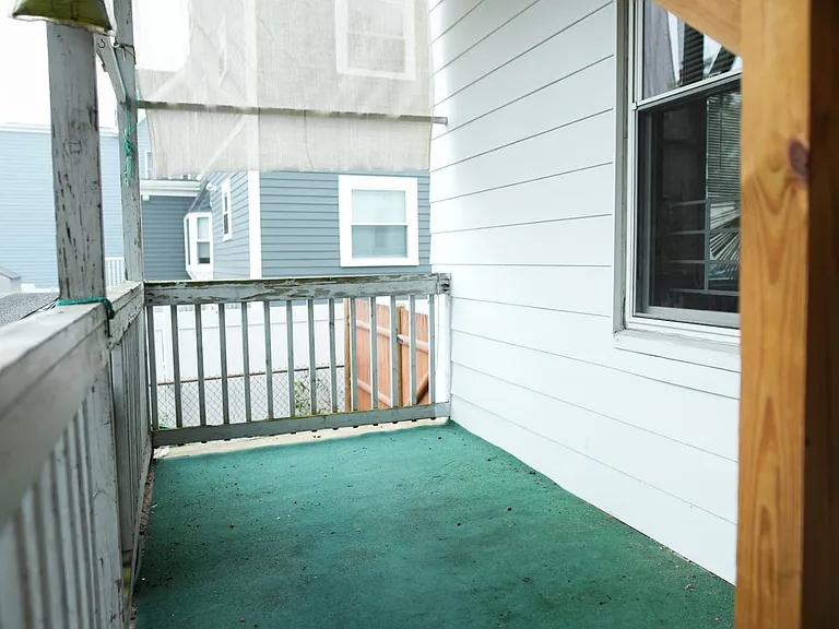 20 Kensington Ave #20 — Photo 8