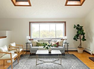 342 Prospect Hill Rd, Waltham, MA 02451