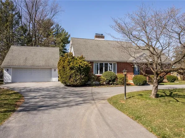 2521 Linden St, Bethlehem, PA 18017