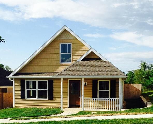 1st image of 4805 N Creek Wood Dr