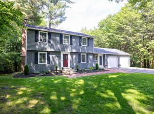 15 Kimberly Dr, North Hampton, NH 03862