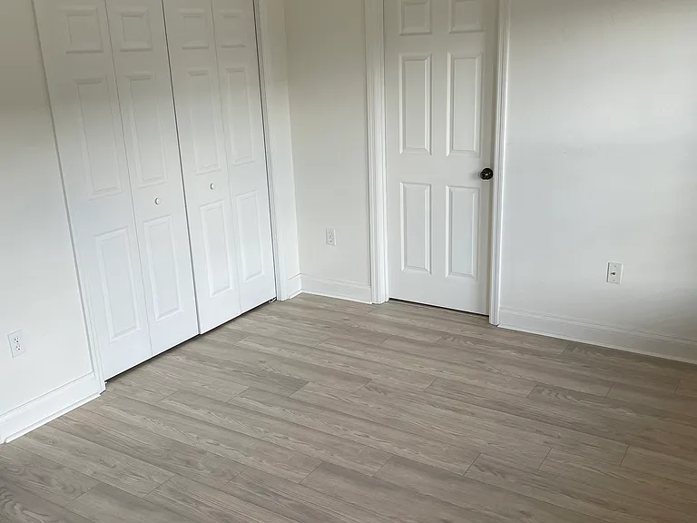 2nd Bed upstairs