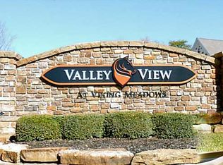 1221 Viking Topaz Ct, Westfield, IN